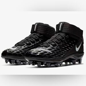 Nike Men's Force Savage Pro 2 Mid Football Cleats 🏈